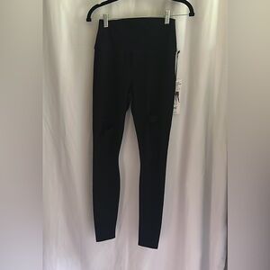 Alo Ripped Warrior Legging Medium High Waisted